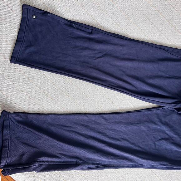 Holloway Women’s Navy Soccer Capri Varsity Pants Size Medium Athletic Fit - Picture 2 of 8